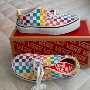 NWOT!! New never worn kids Party Vans